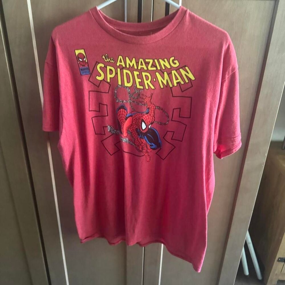Marvel Men's Red T-shirt